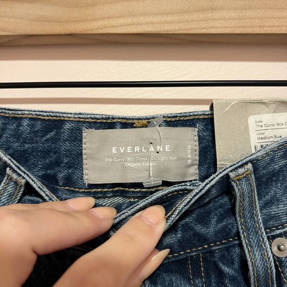 NWT Everlane The '90s Curvy Cheeky Straight Jean Medium Blue Size 28 - Picture 8 of 12